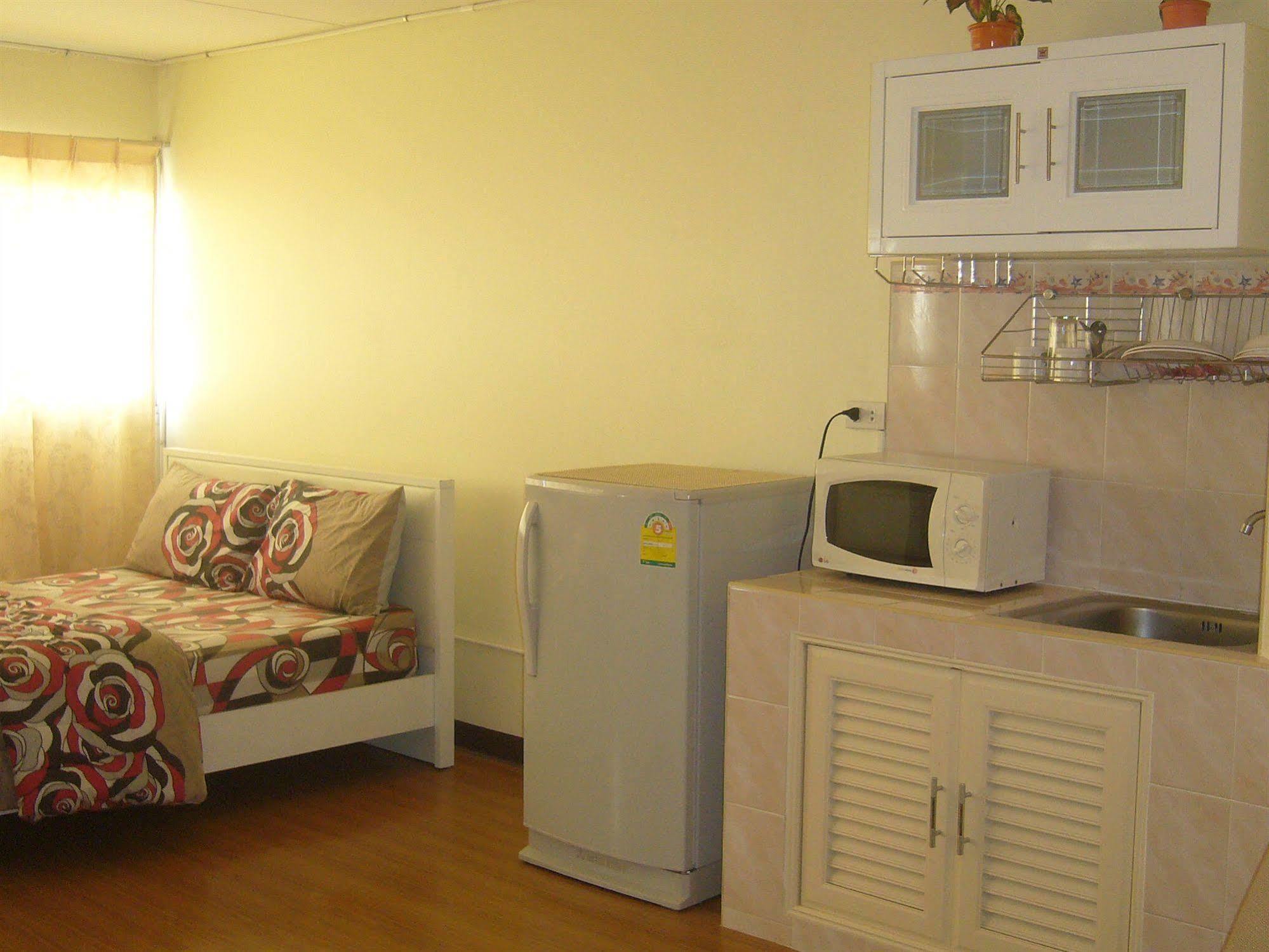Impact Muang Thong Thani Service Condominium Bangkok Dış mekan fotoğraf